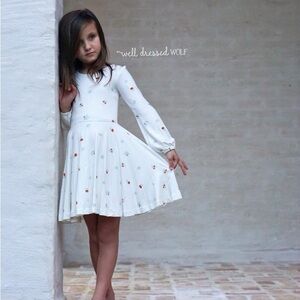Well Dressed Wolf Everyday Floral Dress with matching slip dress. Size 5T NWT